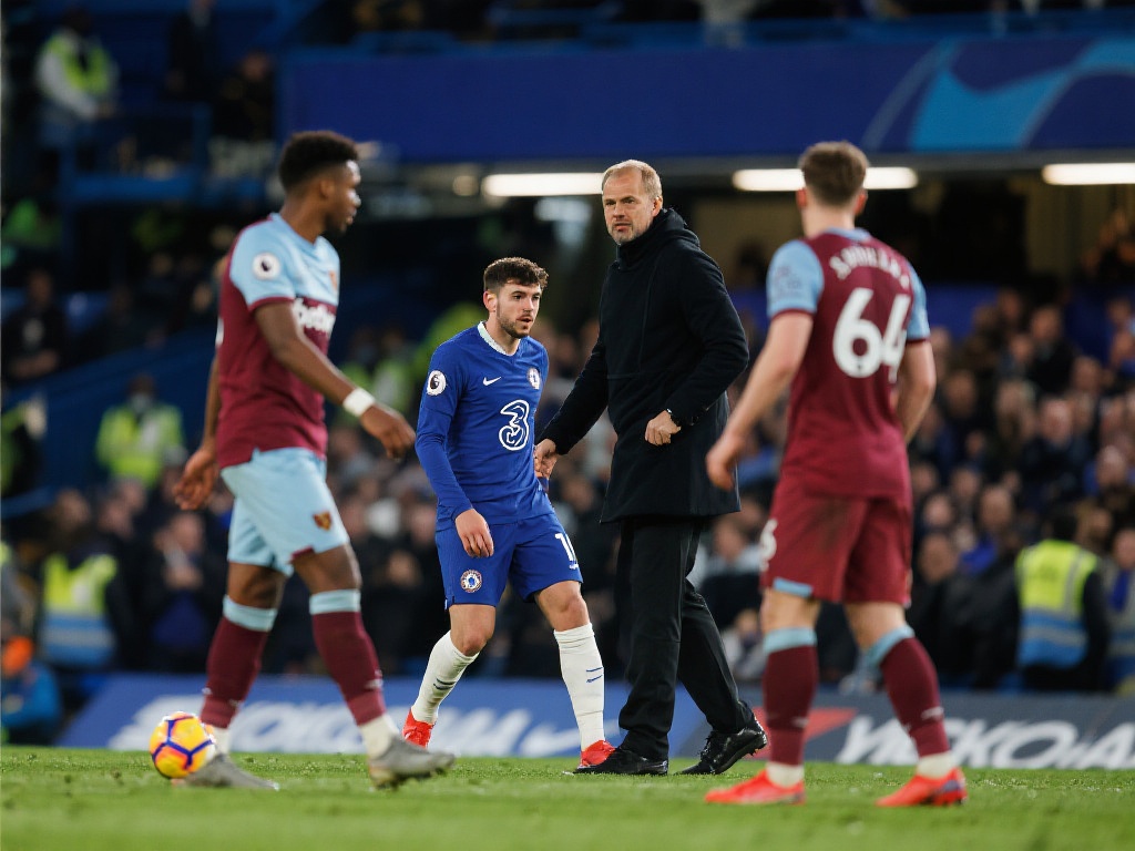 切尔西6分战失利!56天英超首负,纽卡双杀,4项纪录终结 回顾切尔西近年来的表现,这种在关键战役中